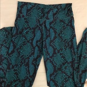 Crazy Train bell bottom leggings